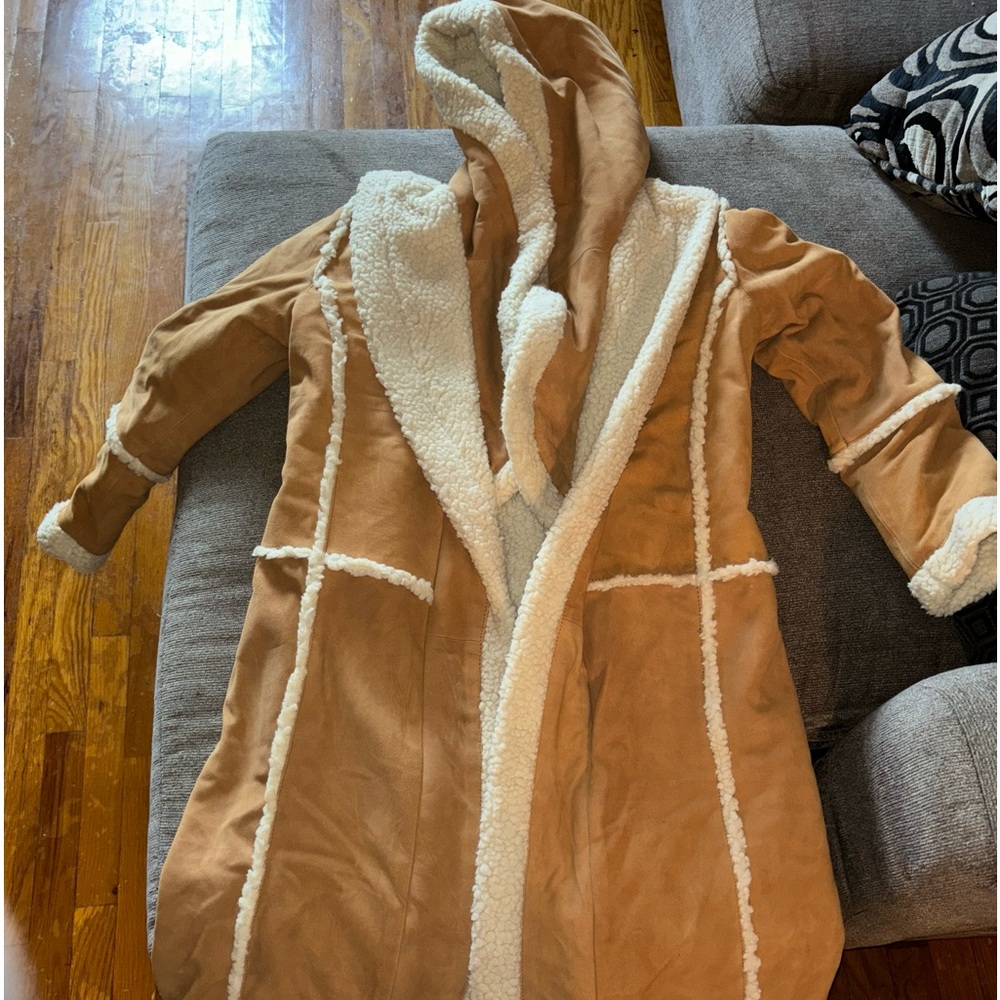 BRAND NEW FAUX SHEARLING M